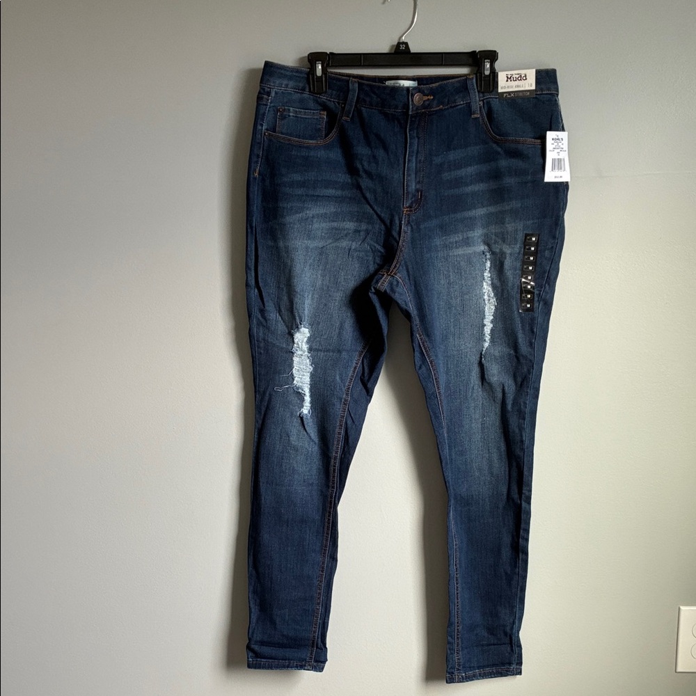 Mudd Women's Dark Blue Ankle Jeans